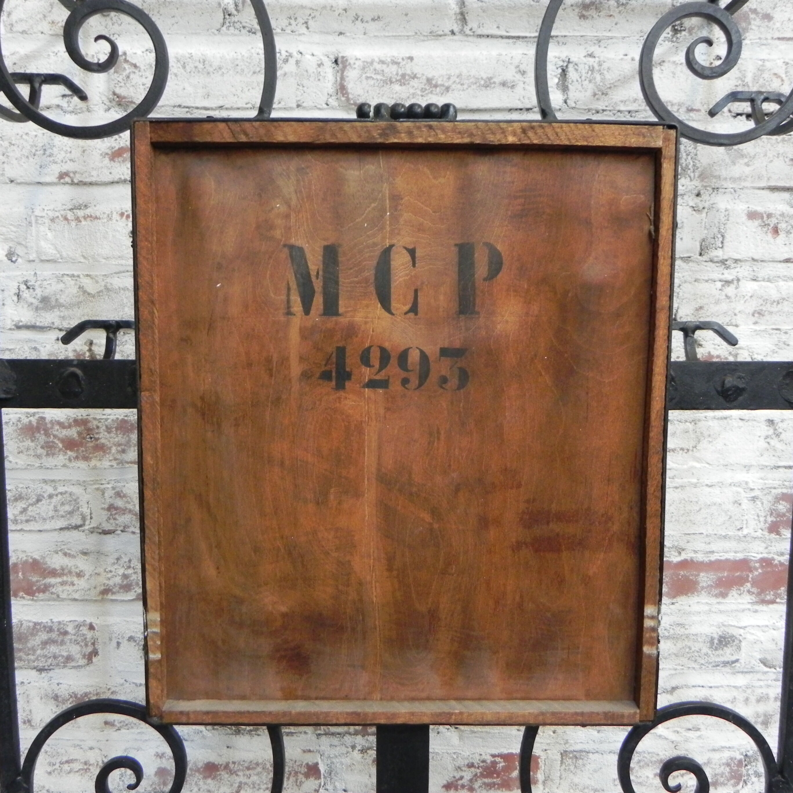 Standing Art Deco coat rack