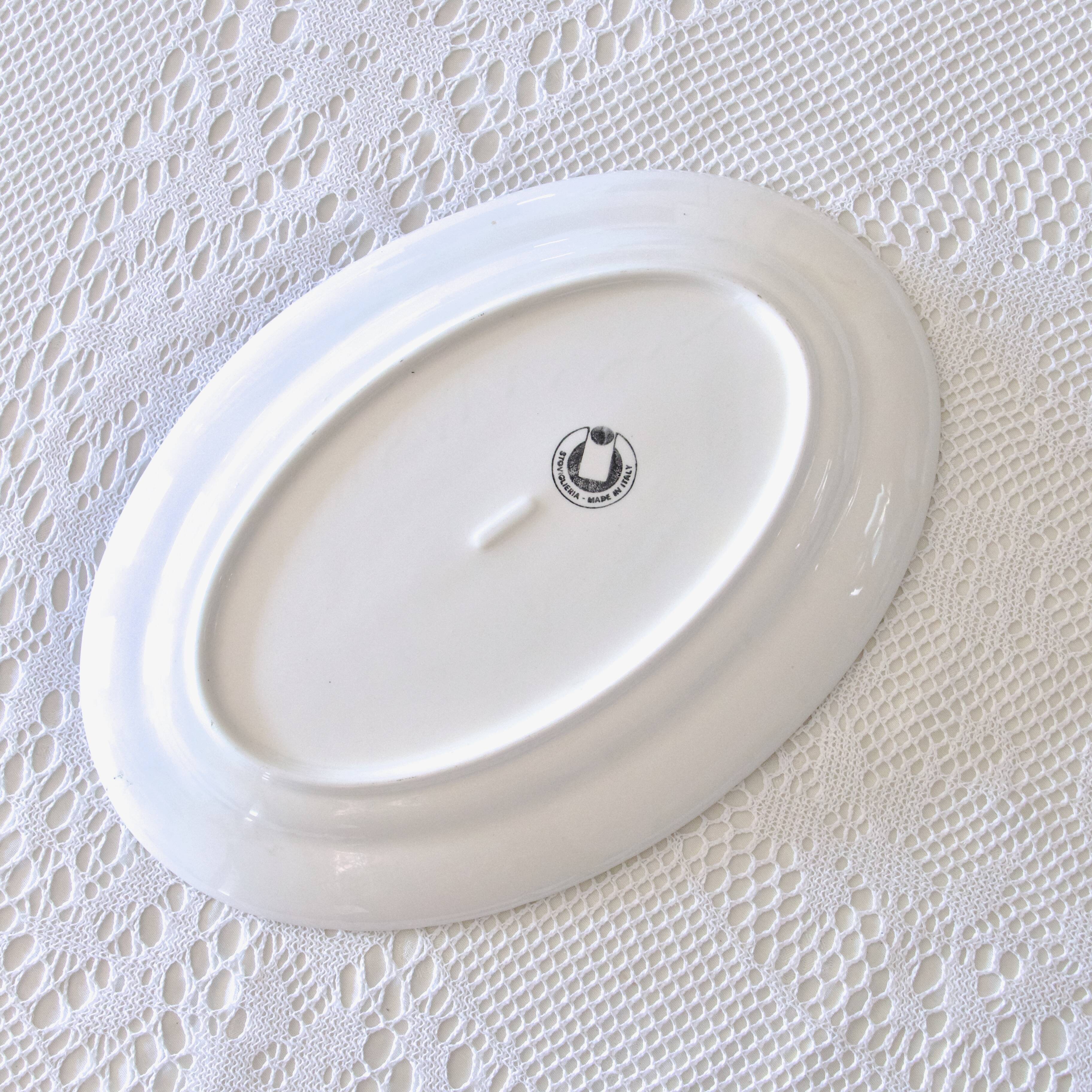 Large vintage Italian oval dish decorated with birds, flowers and fruits