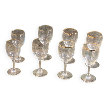 Lot consisting of 8 Arc France wine glasses, 5 large and 2 medium, transparent glass and gold edging