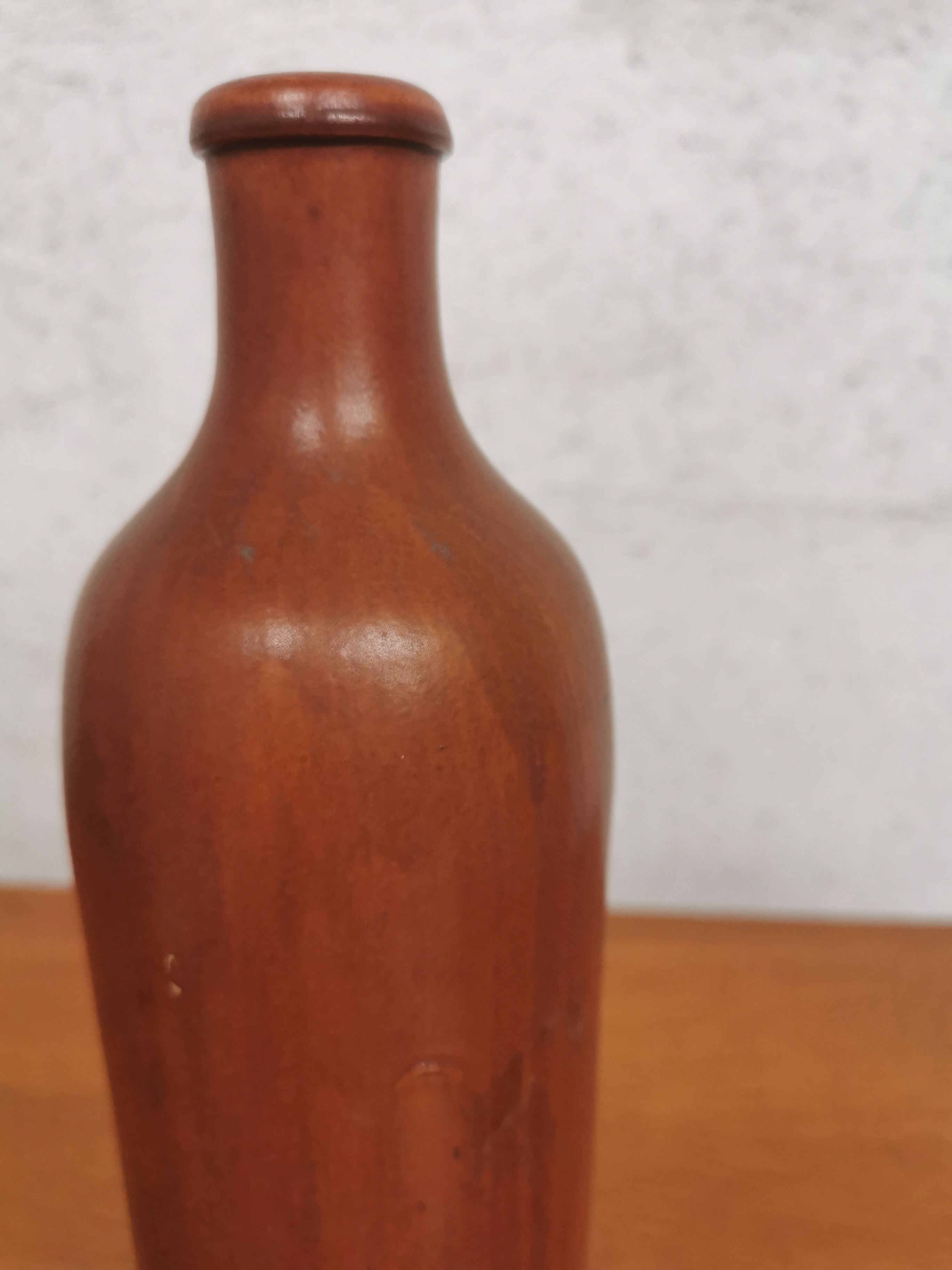 Vase soliflore en grès