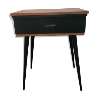 Singer desk