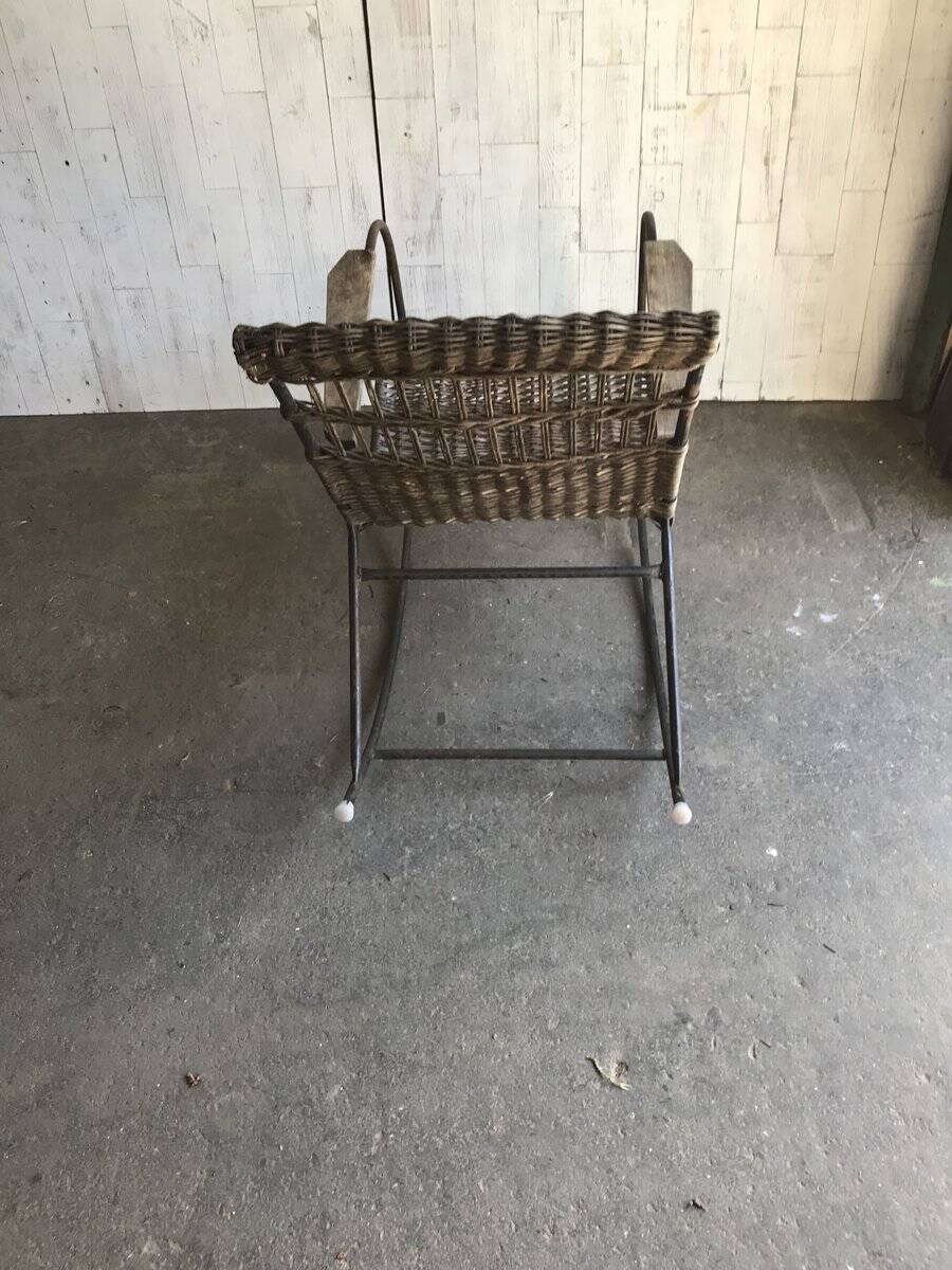 Vintage rocking chair in curved wood and black steel - 1960s, Czech design