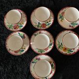 Flowery cups and cups