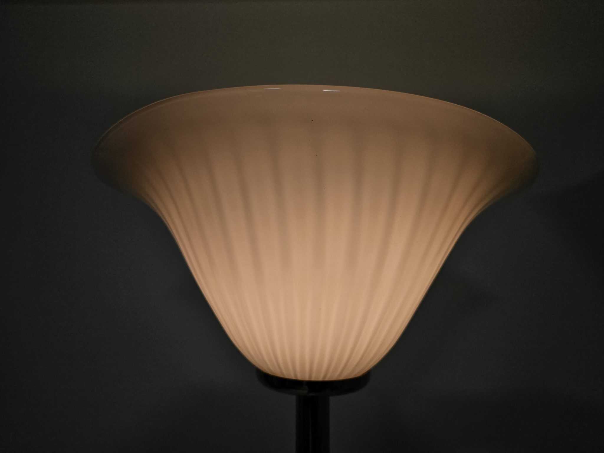 Italian floor lamp with pink Murano glass and brass foot