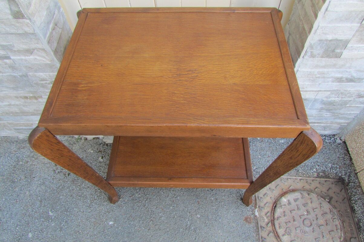 Pedestal table, late Art Deco tea table, 50-60 oak