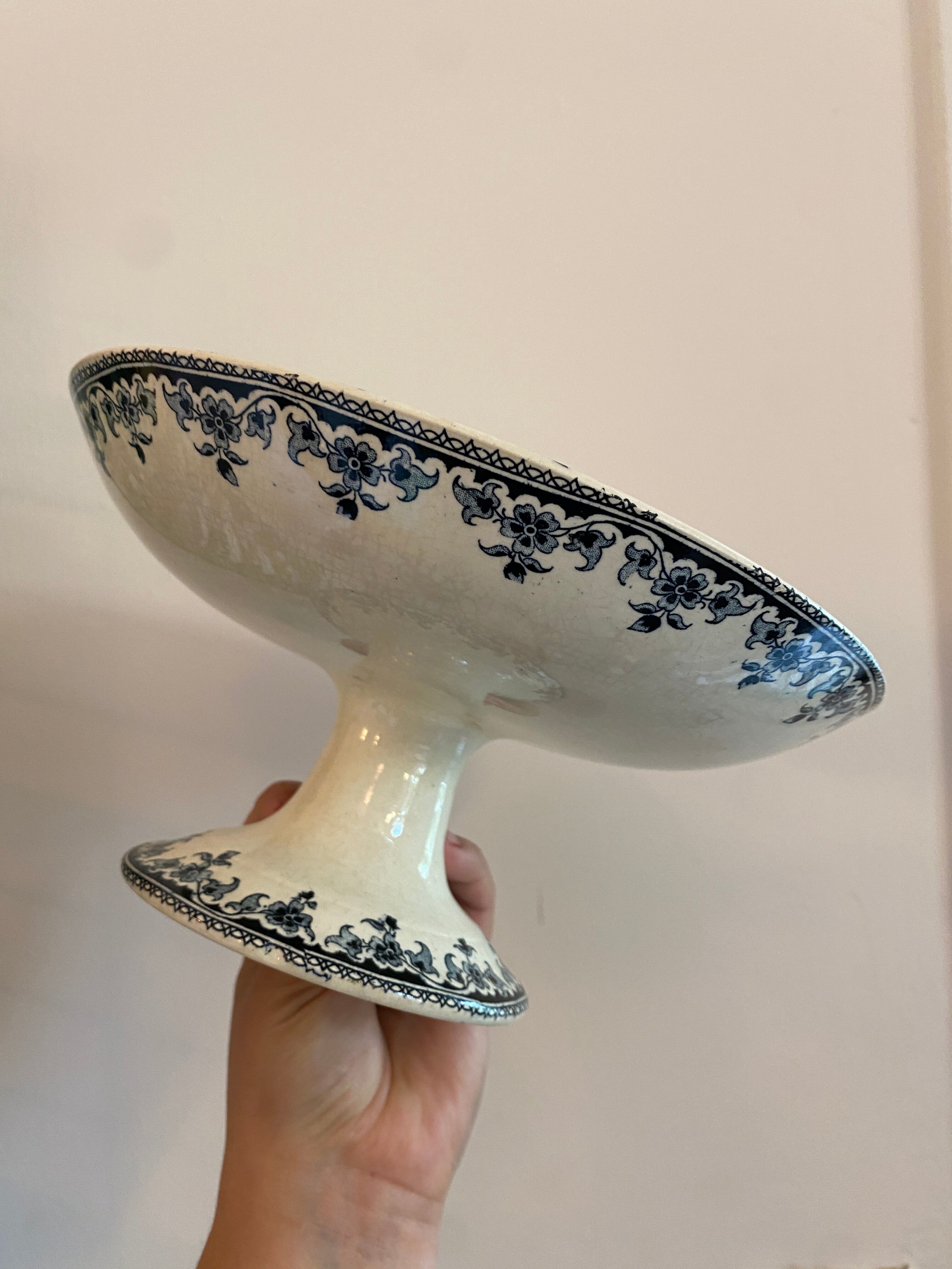 Vintage compotier in iron earth, Gagny de H.B.C