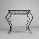 Table d'appoint vintage sculpturale en acier (style Mategot), années 1950