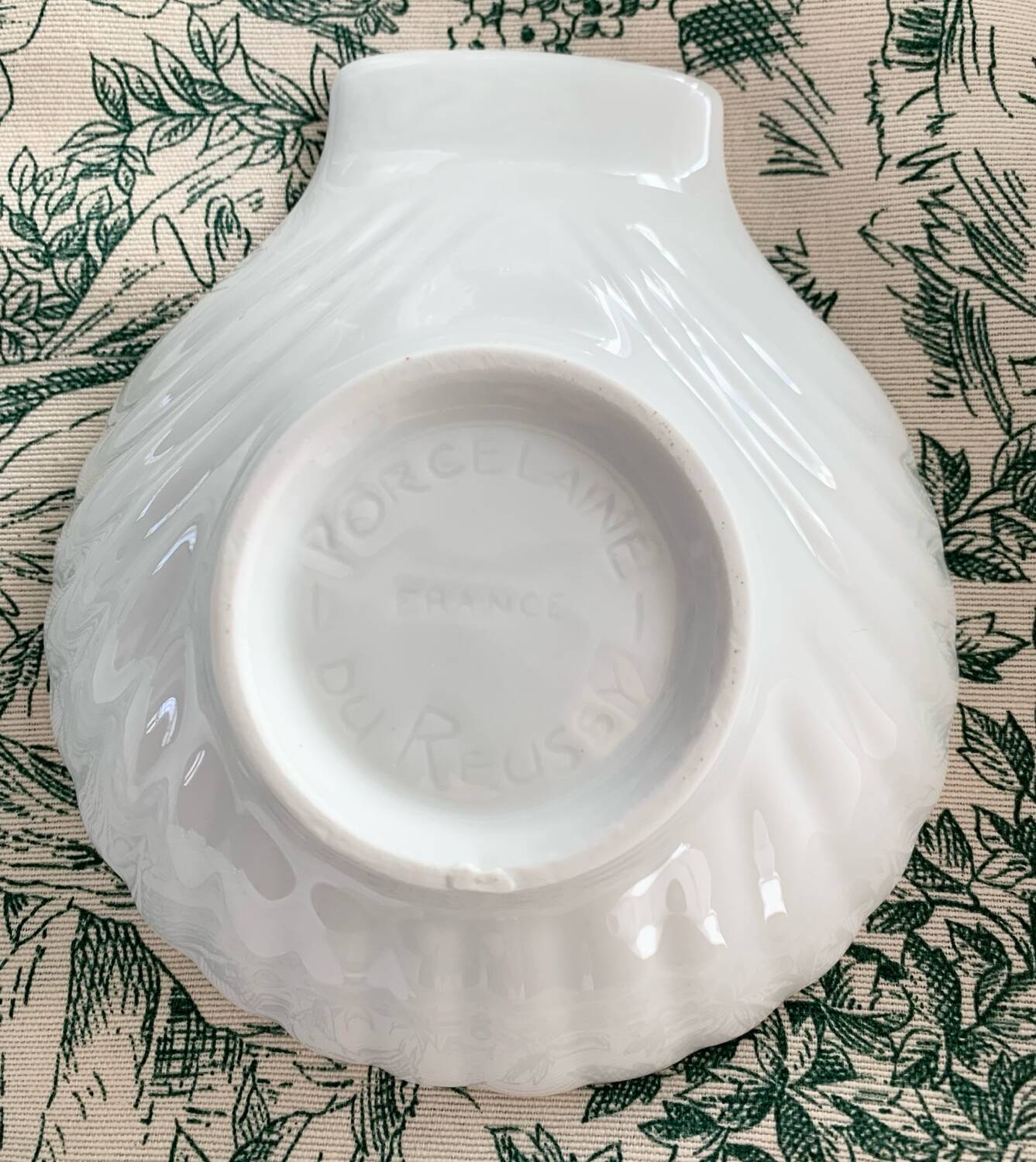 Shell bowls Reussy porcelain