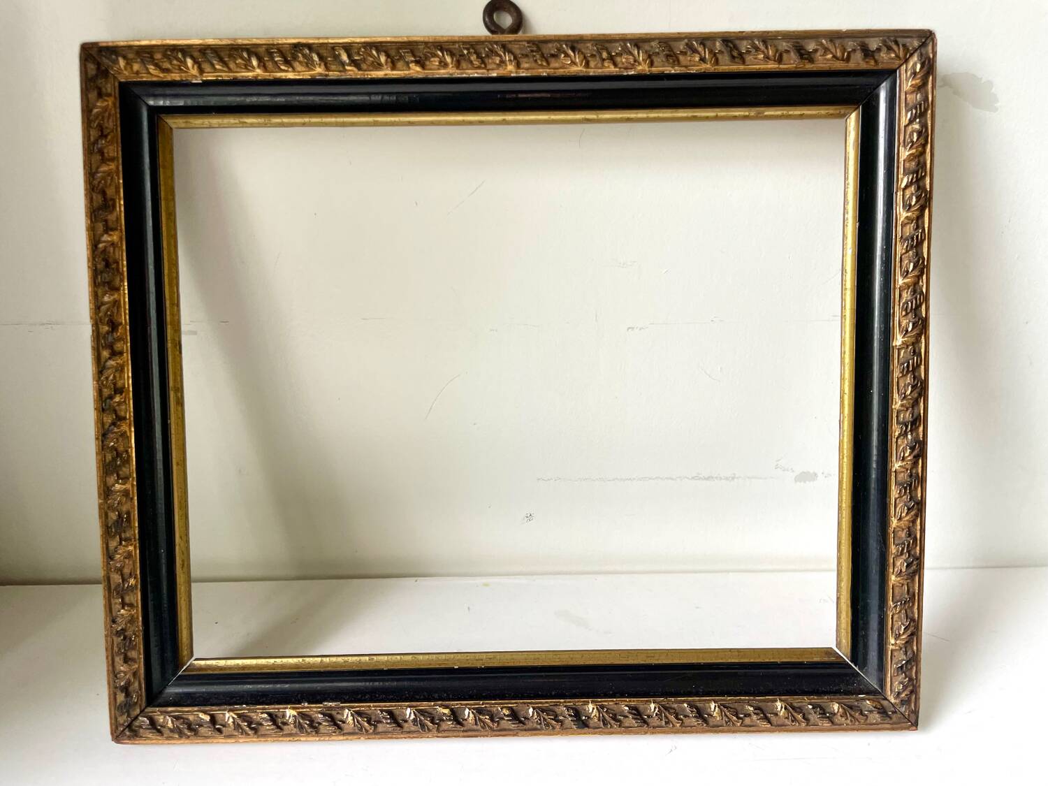 Antique wood frame Black & gilded border 28.5 cm x 24 cm
