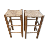 2 stools