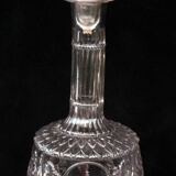 Carafe soufflée à la main et monogrammée F, France XIXe siècle