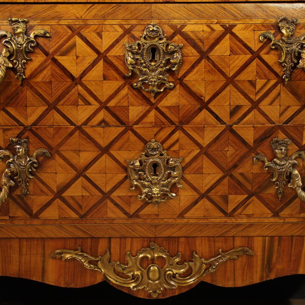 20th century French Louis XV style inlaid chest of drawers