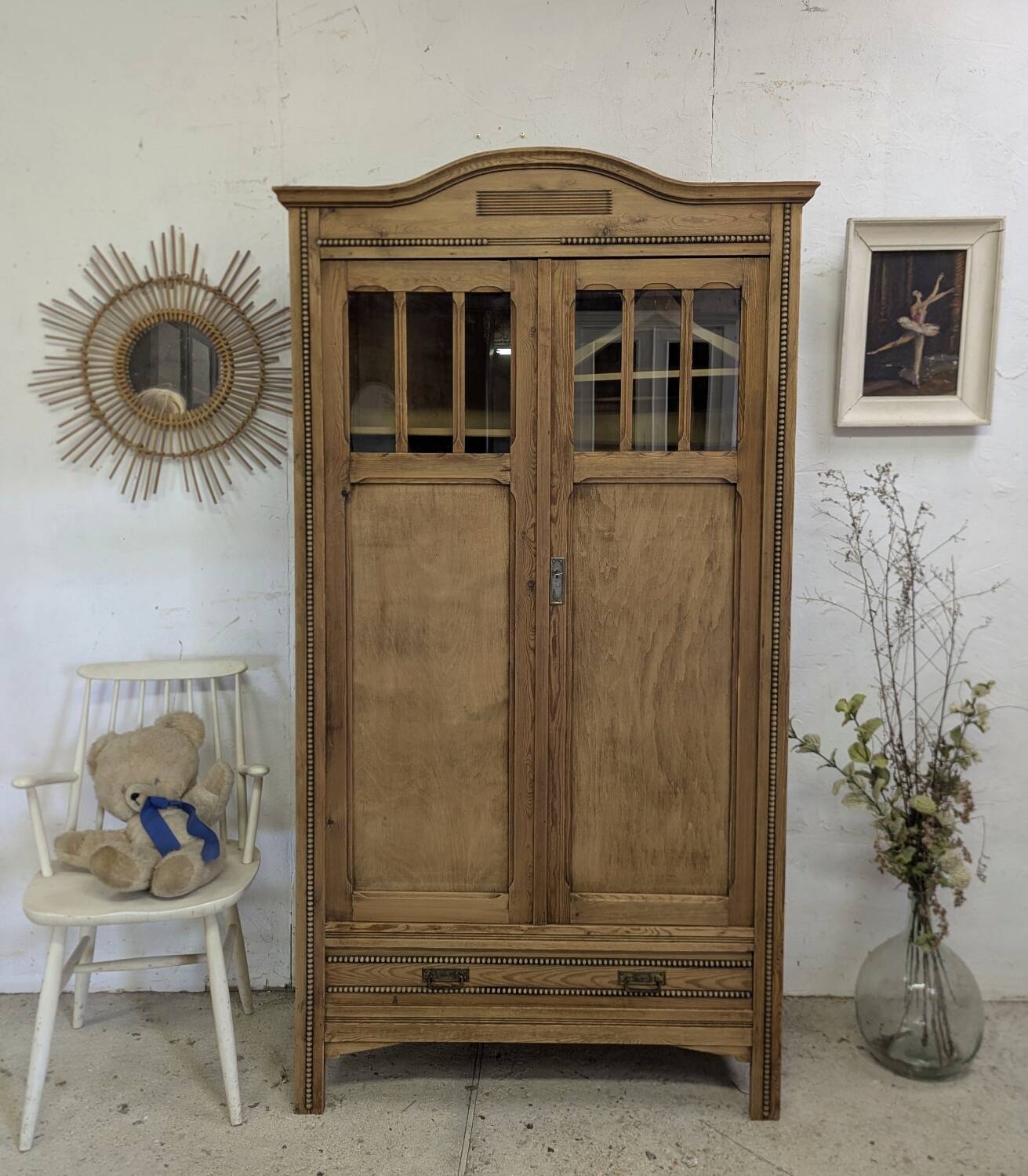 Antique 1900s linen wardrobe