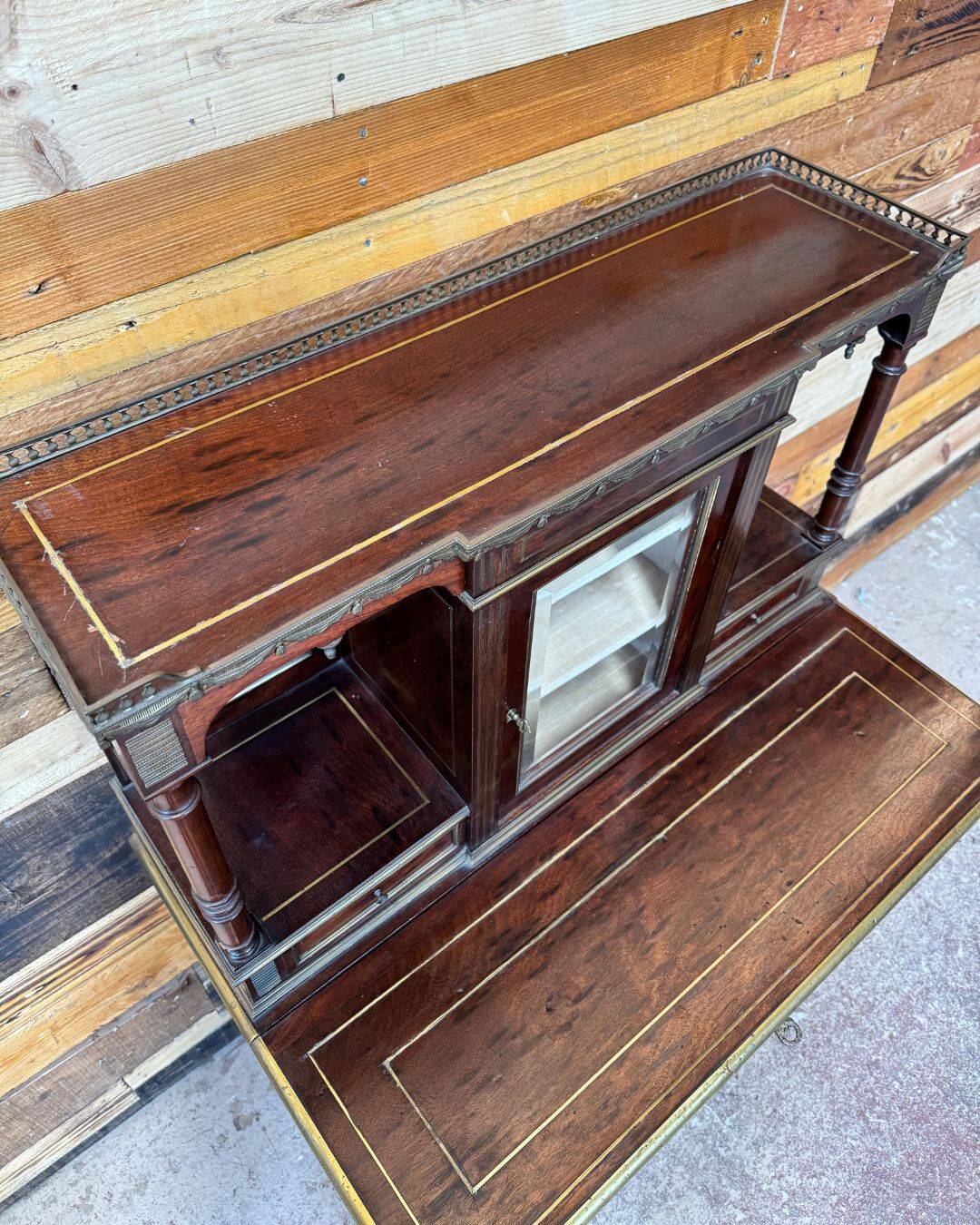 Desk called "Bonheur-du-jour" Napoleon III