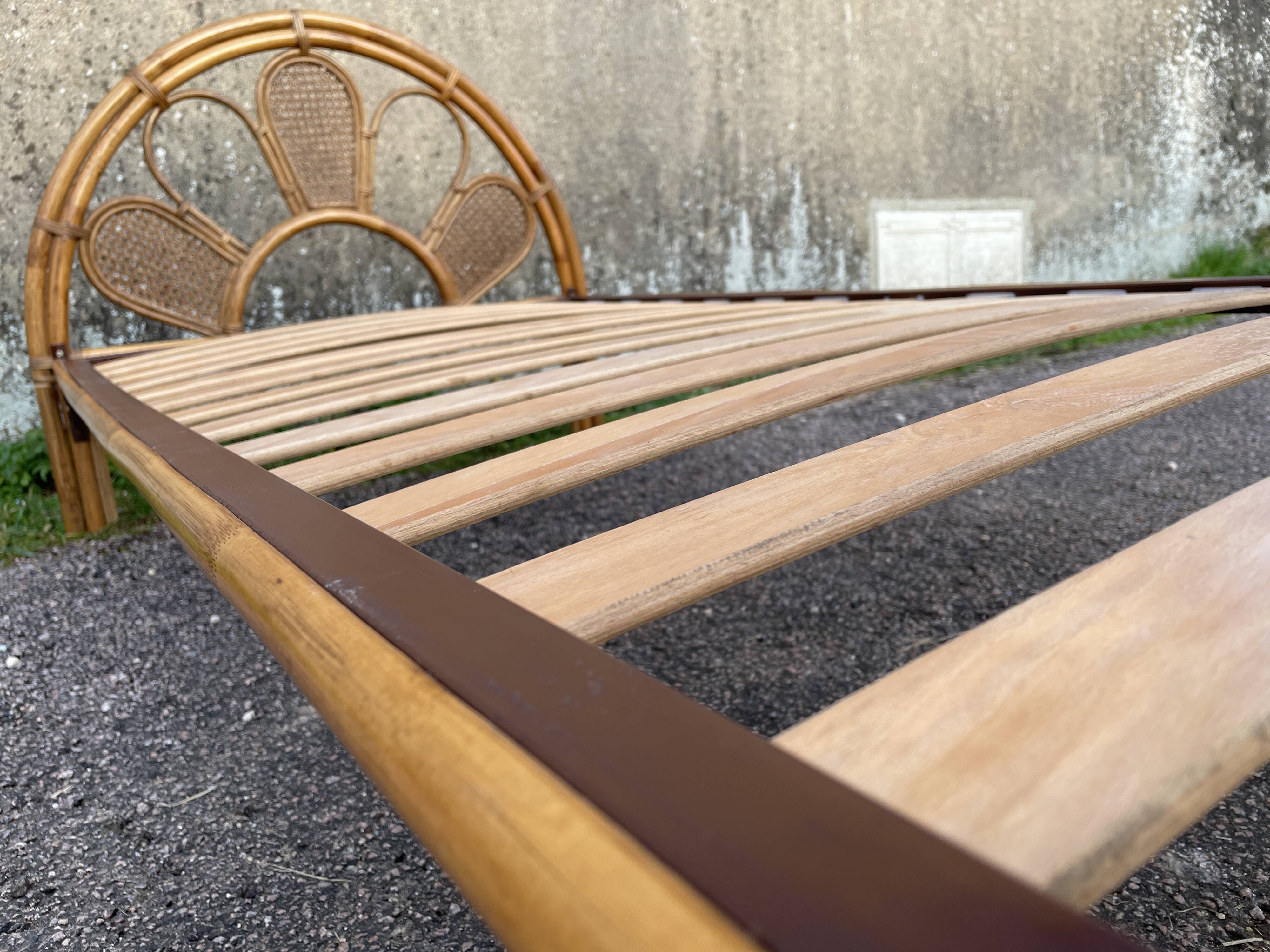 Single rattan and peacock cane bed
