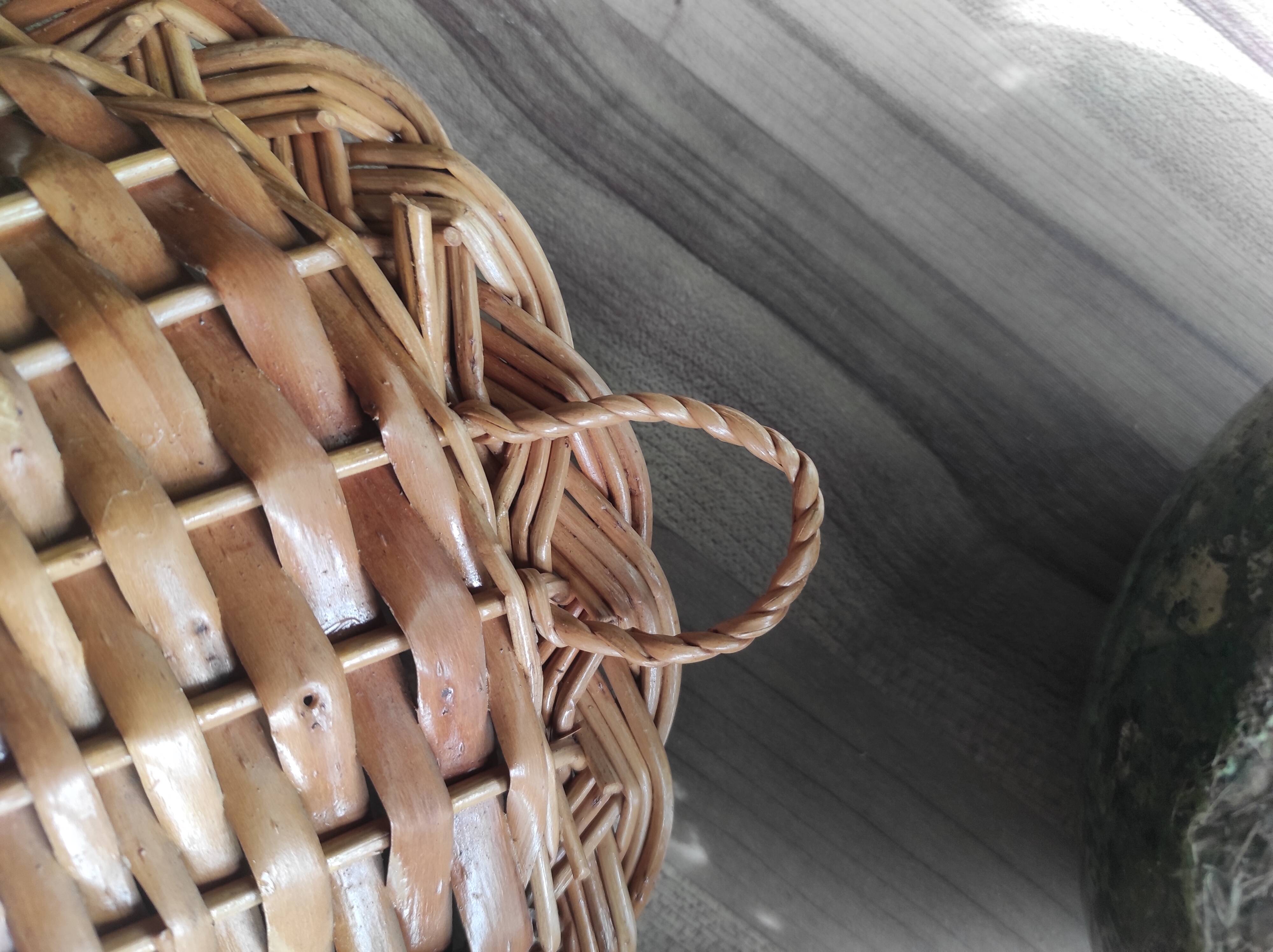 Large vintage woven wicker basket, cornucopia shape, to hang