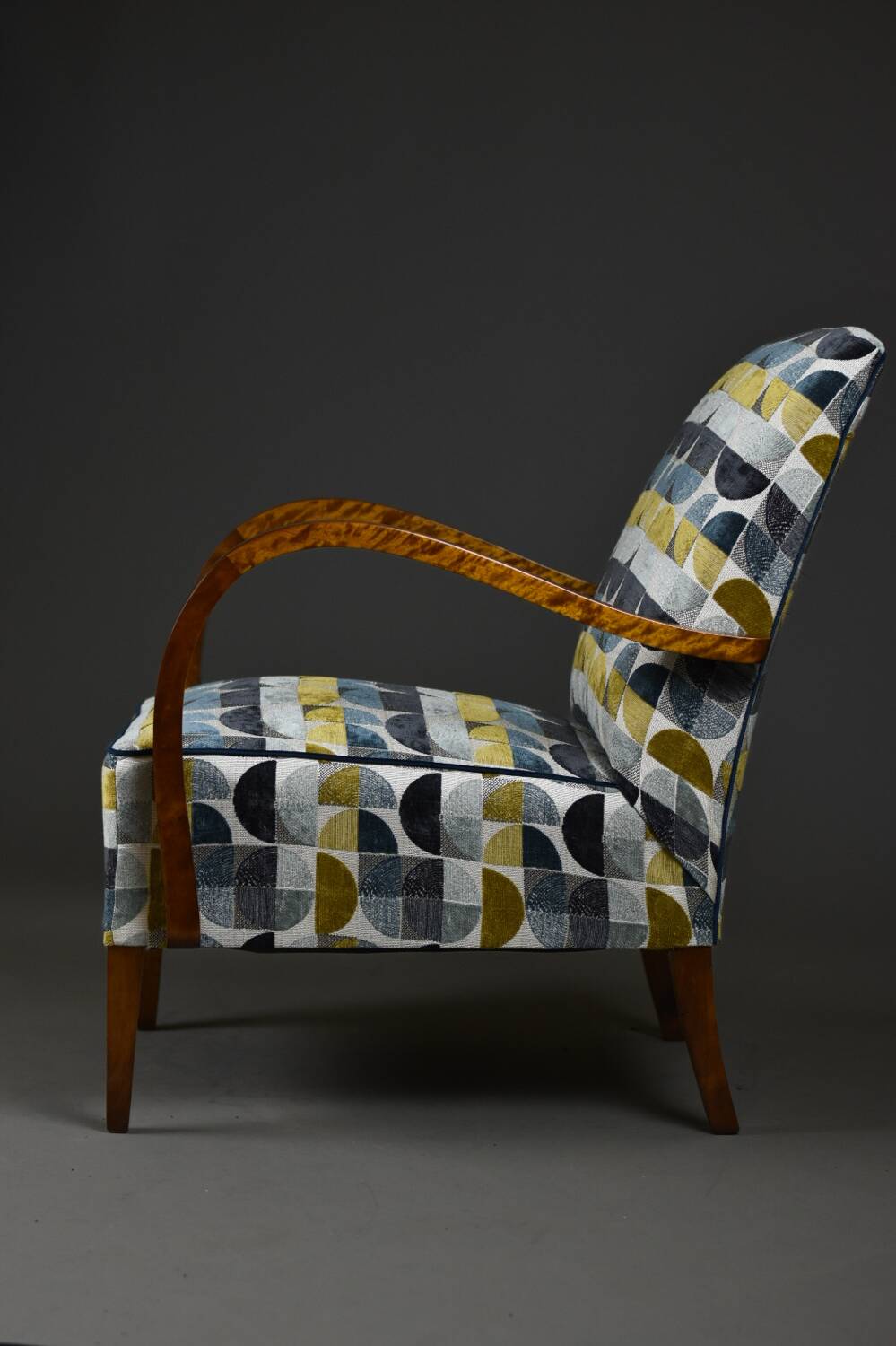 Modernist armchair from the 1930s/40s – Birchwood, original springs, fully