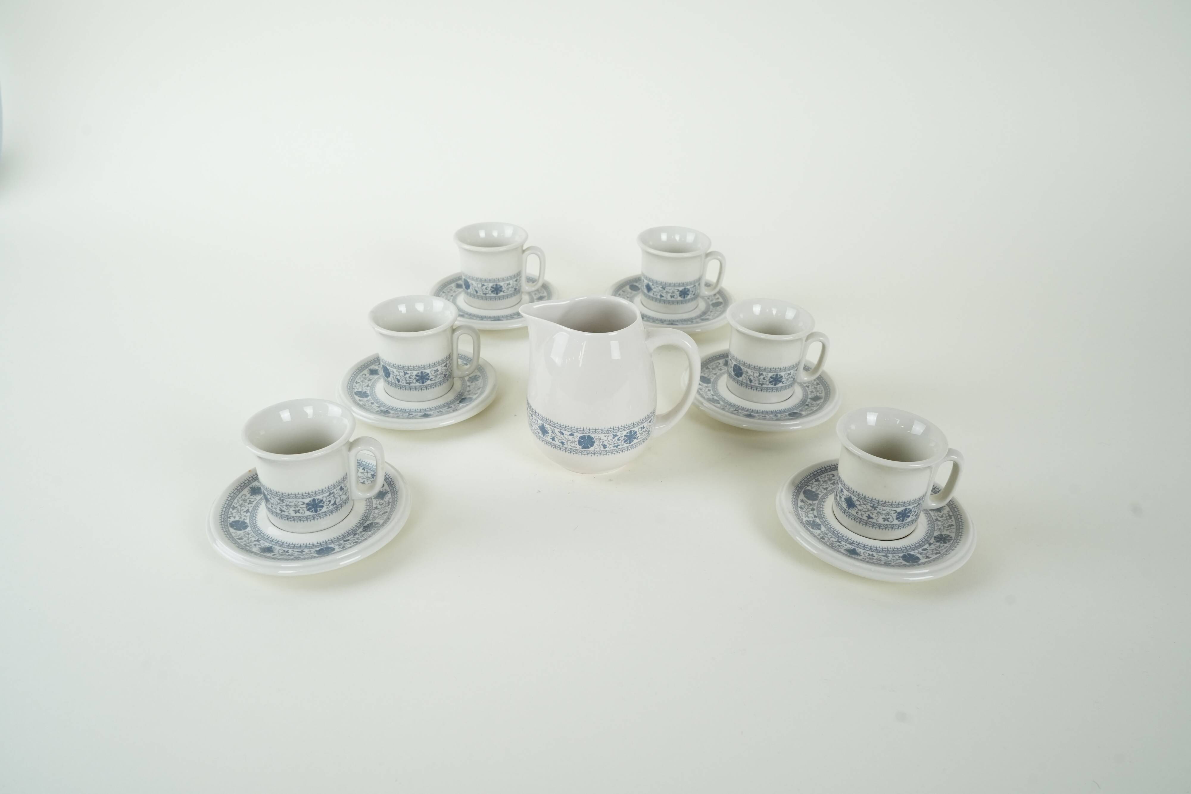 Service à thé et tasse, design italien, années 1970, fabriqué en Italie