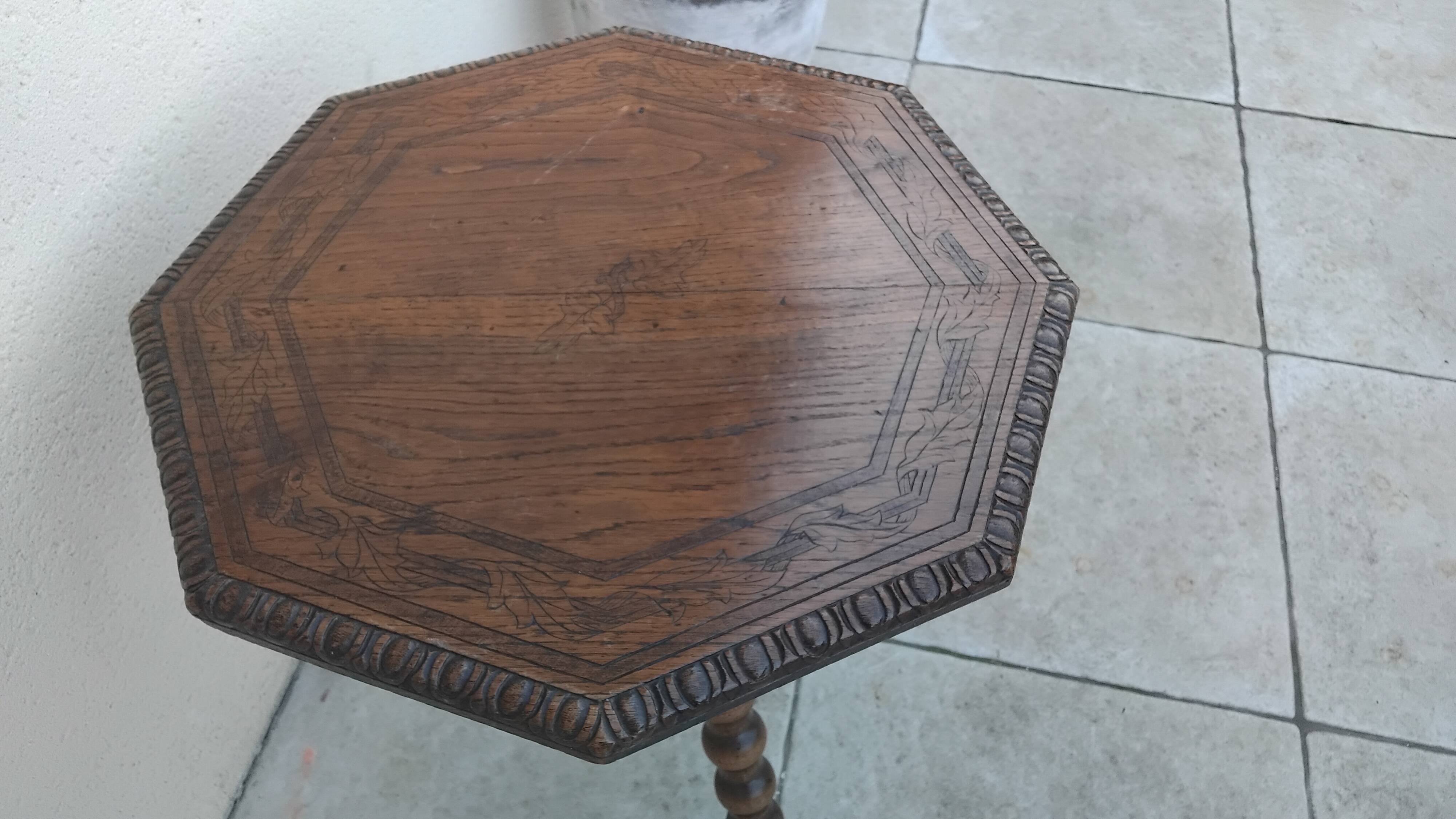 Antique wooden tripod side table with carved ball legs, 19th century