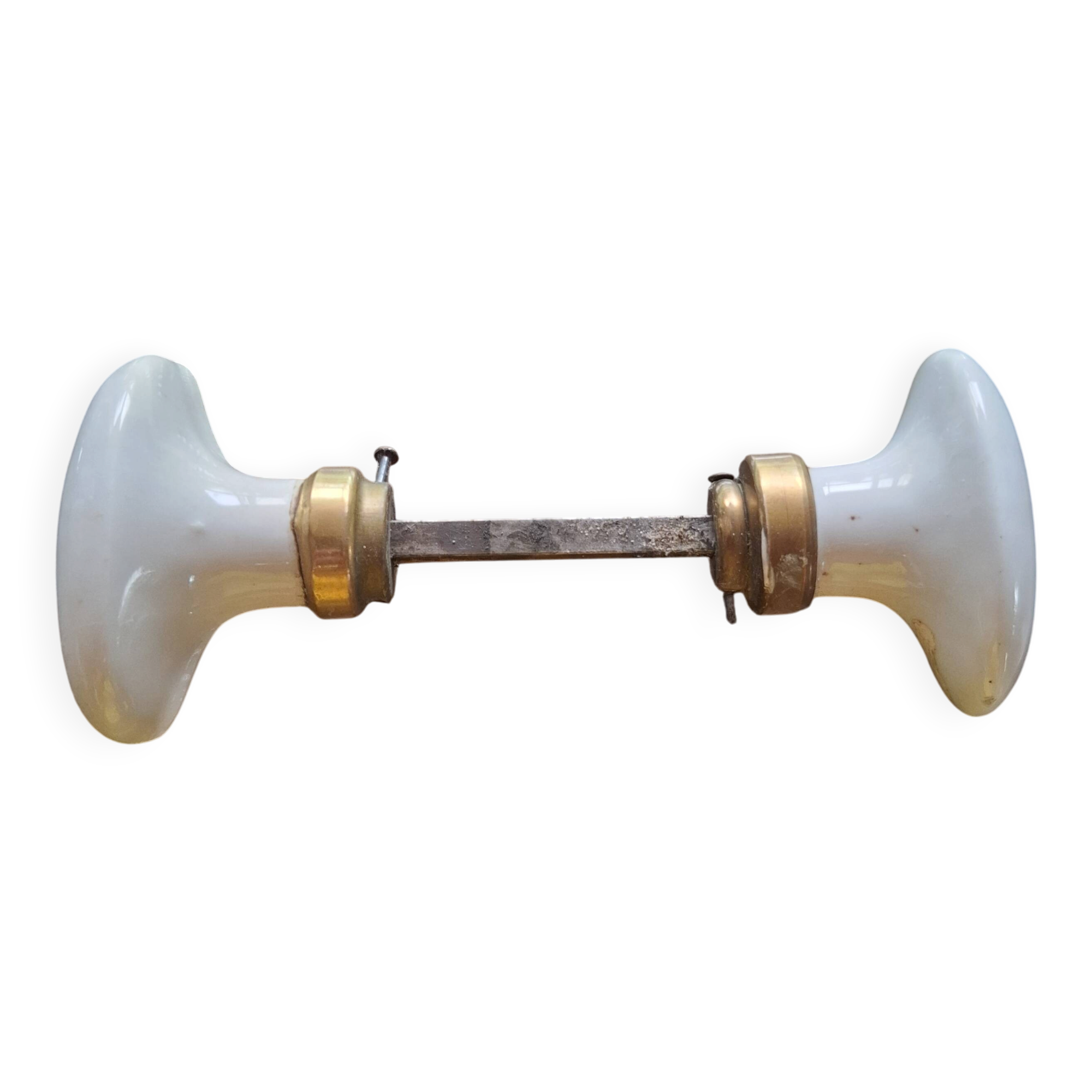 Porcelain door handles with centre distance
