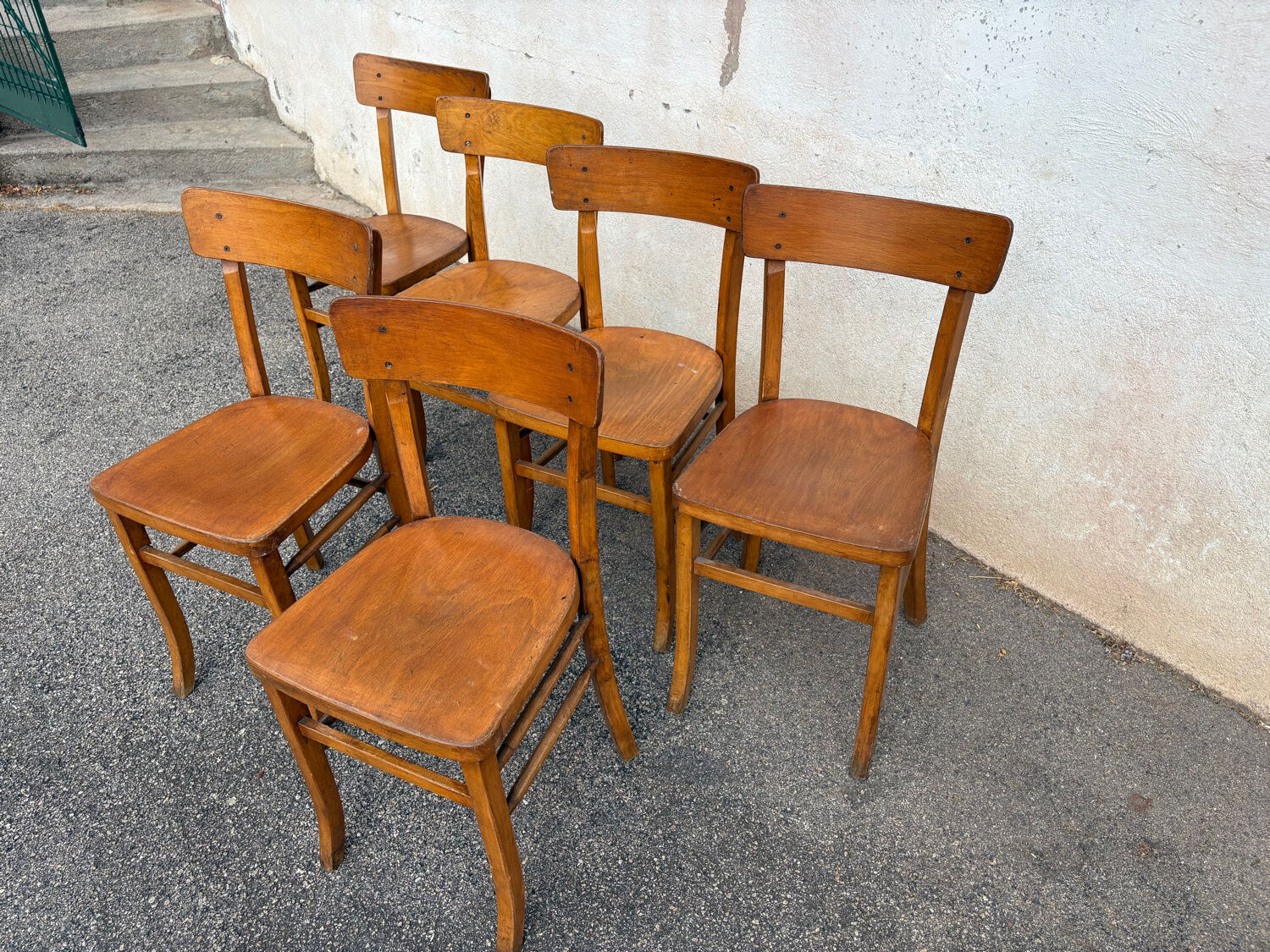 Series of 6 luterma bistro chairs