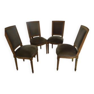 Set of 4 Louis XI style chairs