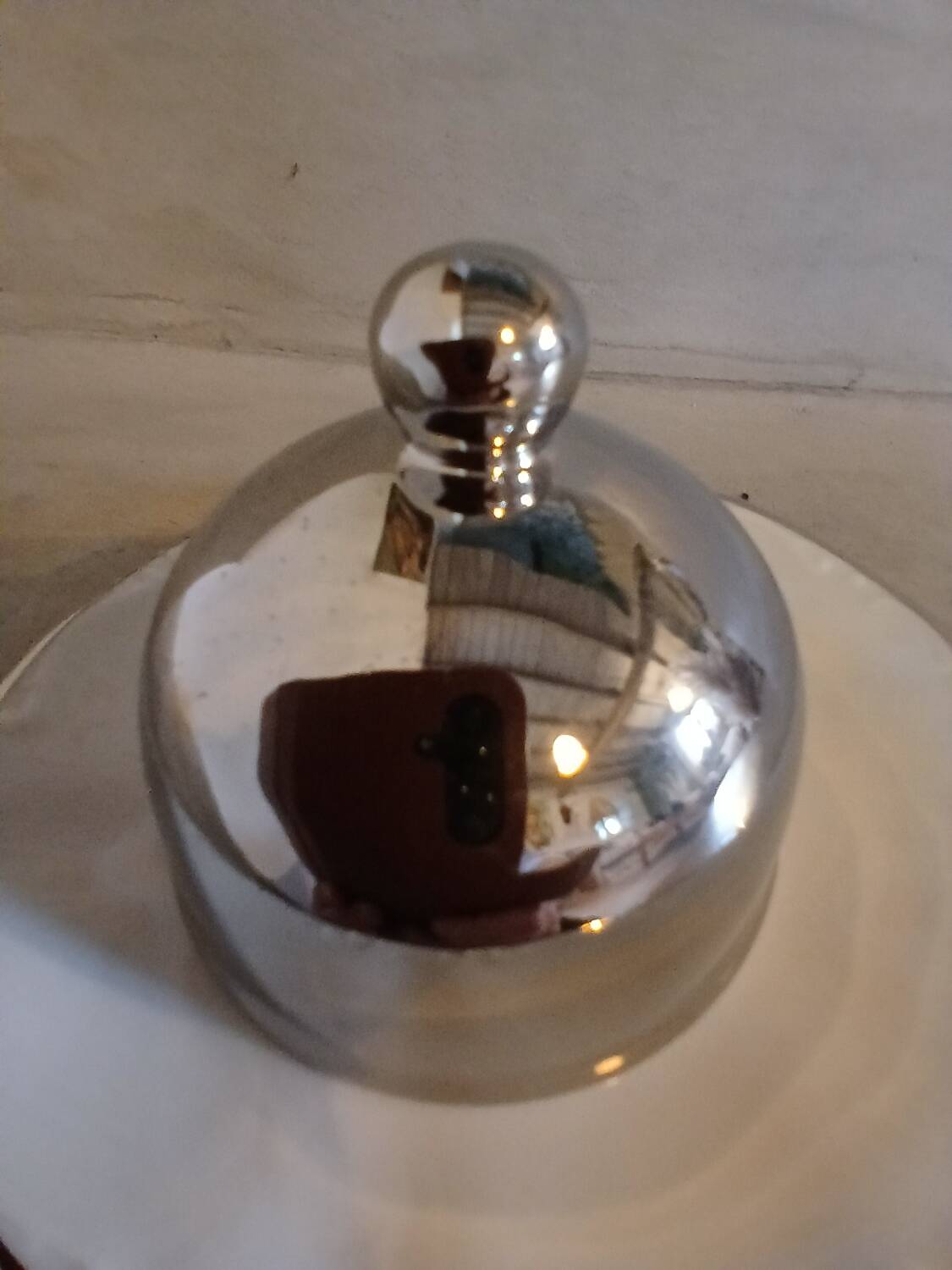 Individual porcelain butter dish