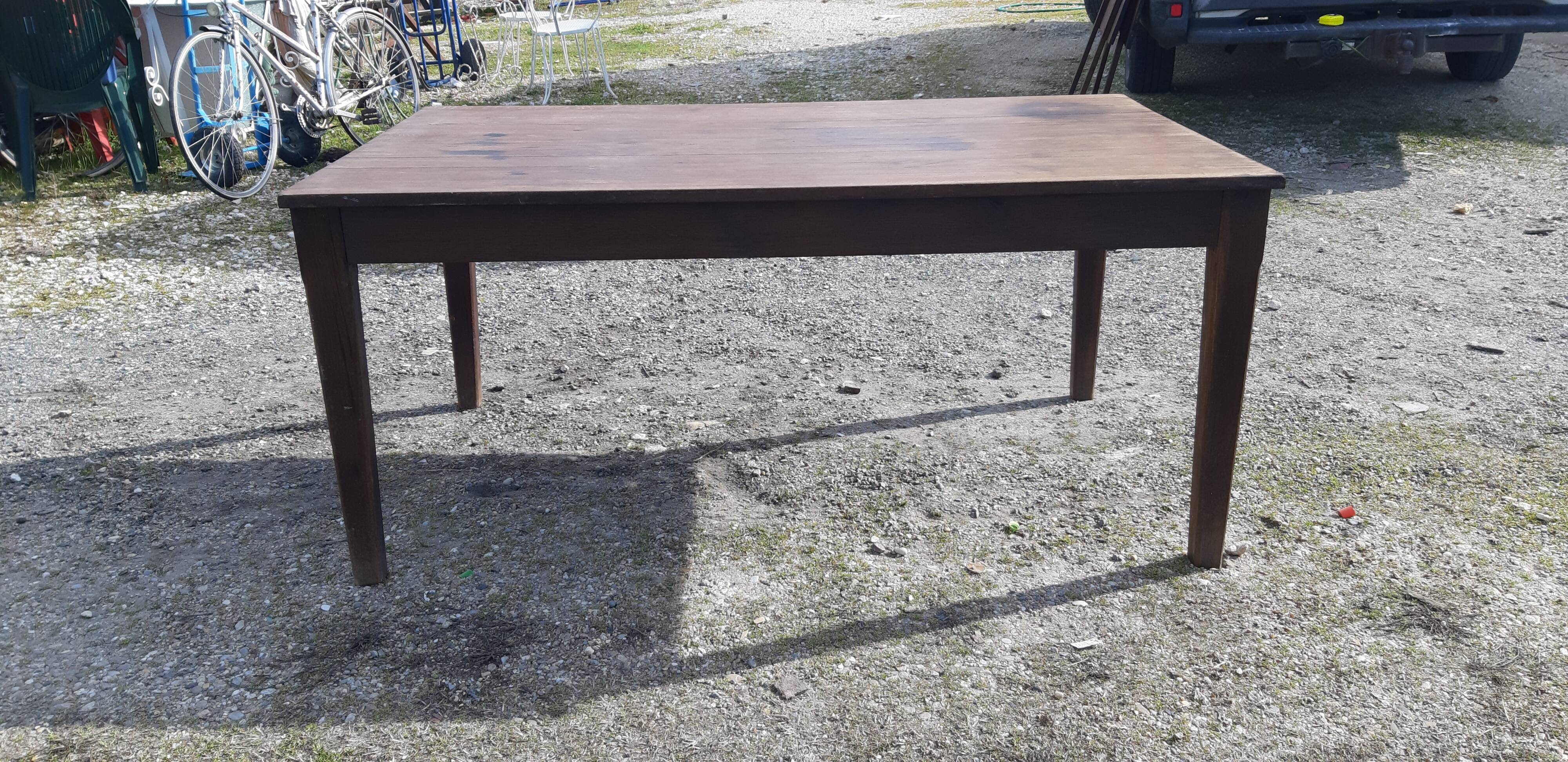 Oak farmhouse table with 2 extensions