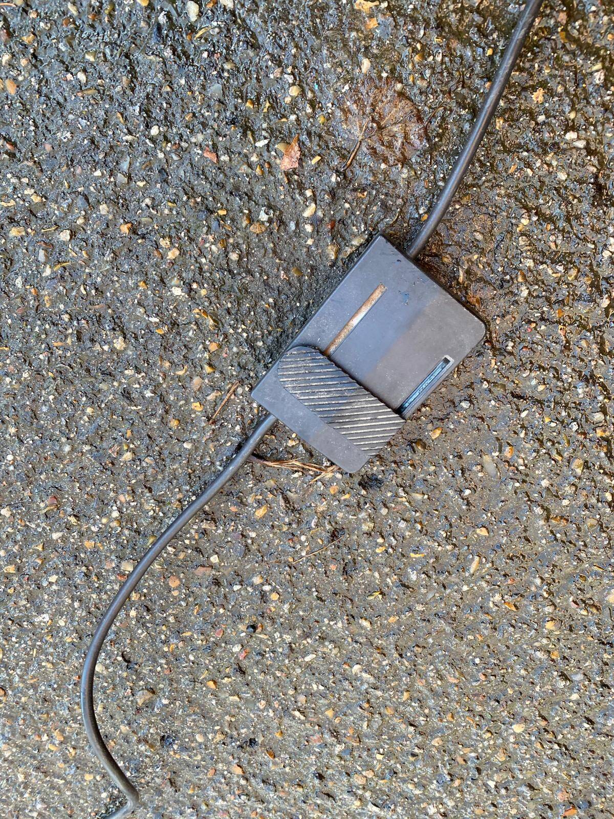 Lampadaire vintage noir coupole Belgique