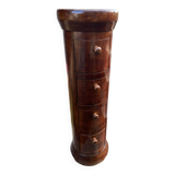 Cylindrical column with 4 drawers, in solid wood.