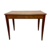 Table avec pieds en compas
