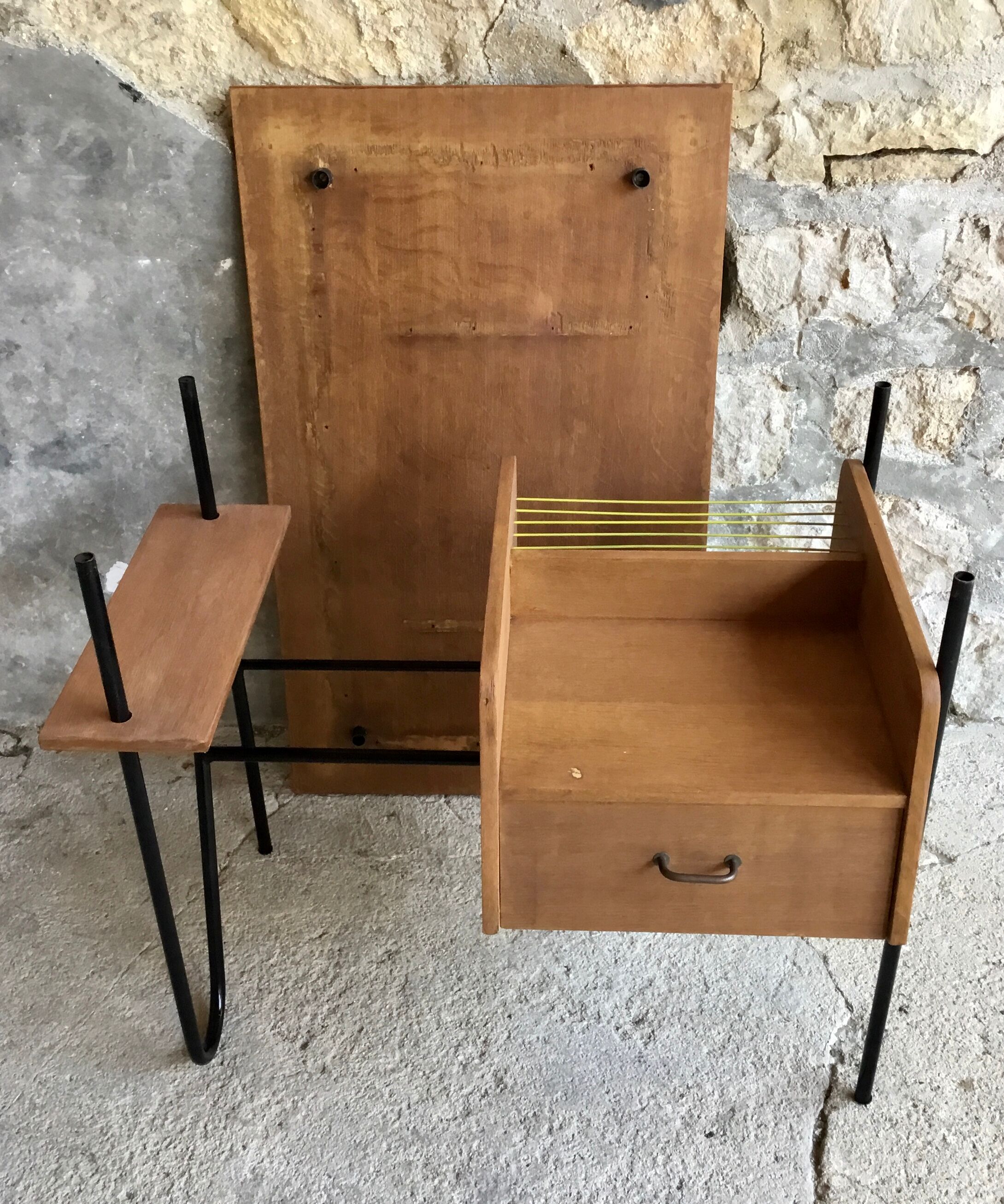 Modernist office with caisson, metal tubular structure, 1950