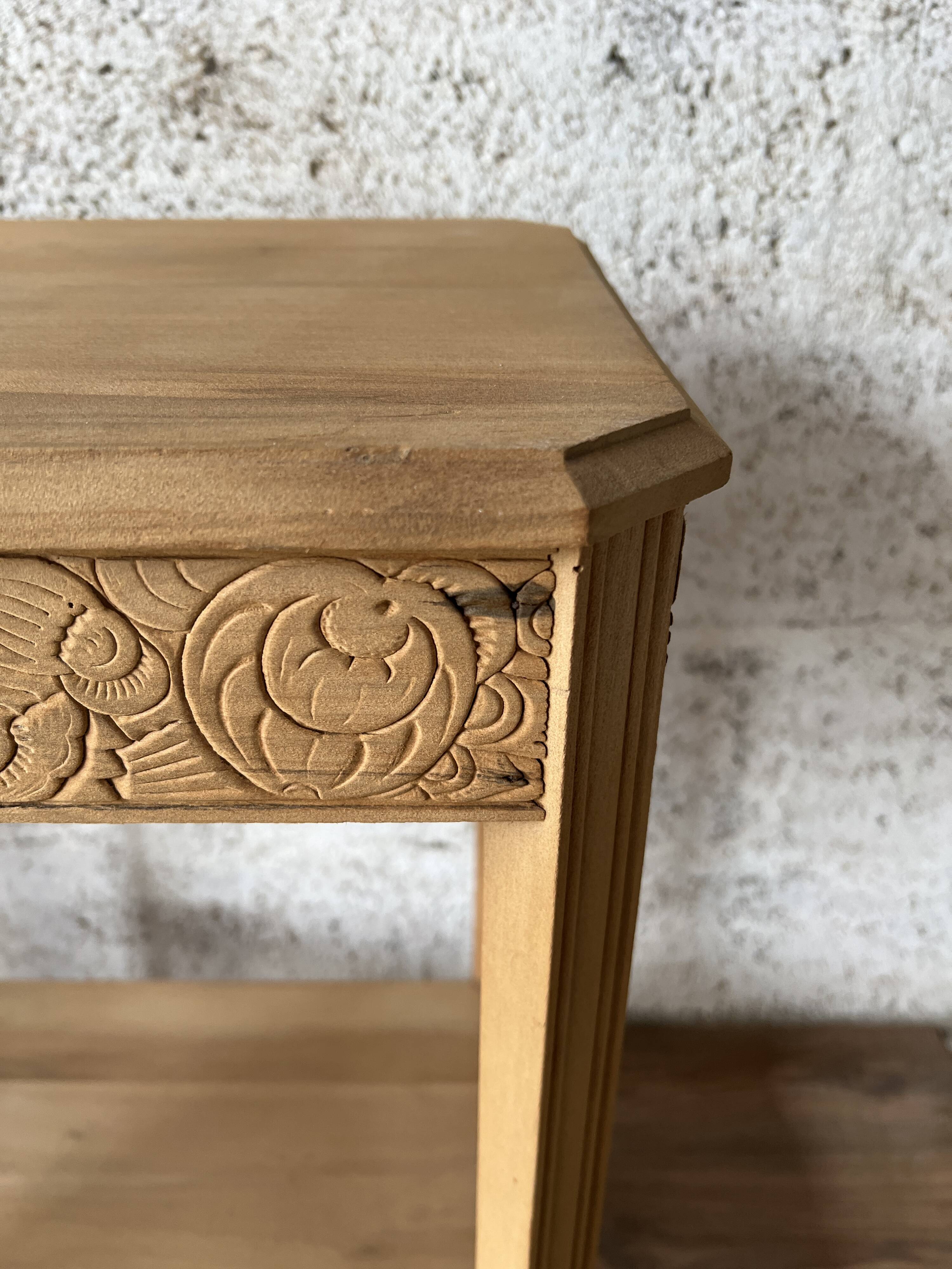 “Art Deco” selette