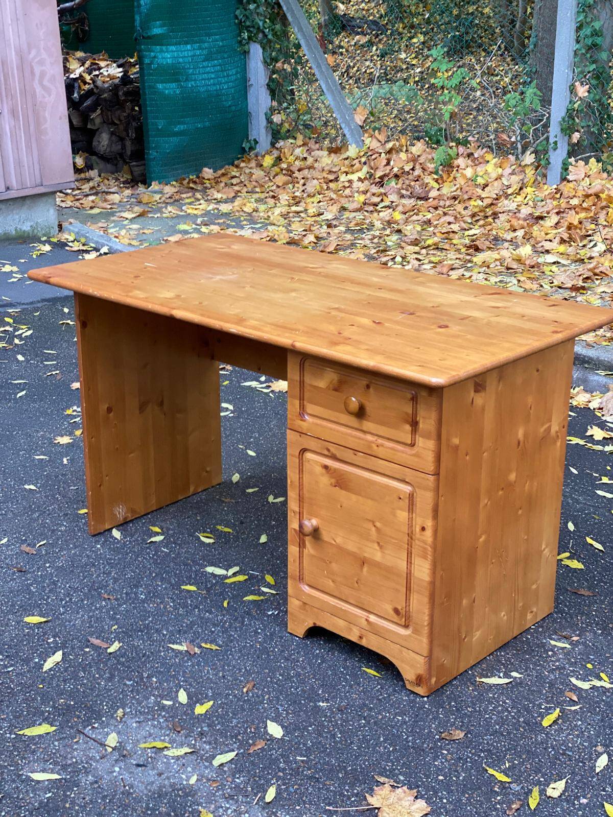 Scandinavian solid wood desk with drawer, 132cm
