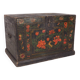 Coffre d’opéra chinois avec illustrations de la flore et de la faune (Chine 1900)