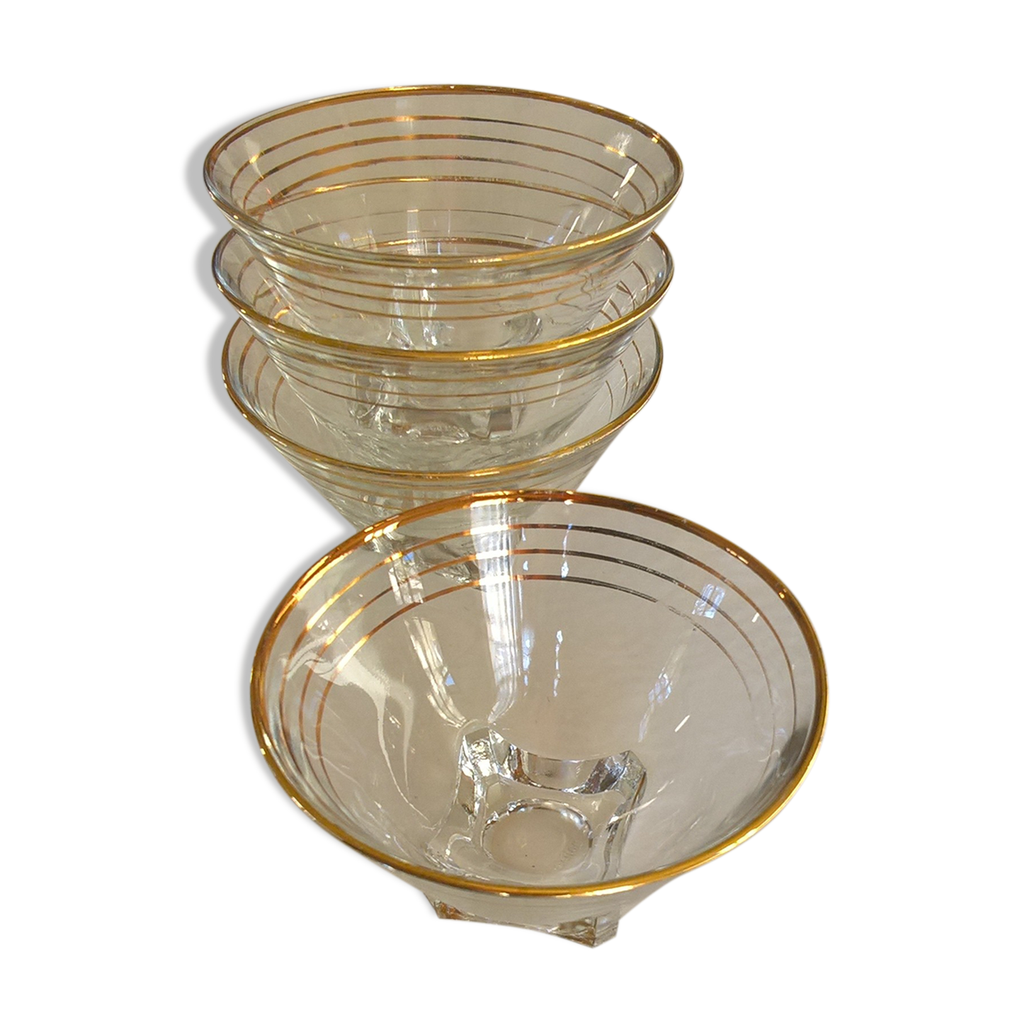 Lot of 4 glass cups