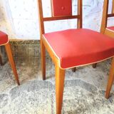 Set of 5 wooden chairs and red skaï