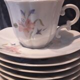 Coffee service: 12 cups and saucers + sugar in fine Limoges porcelain