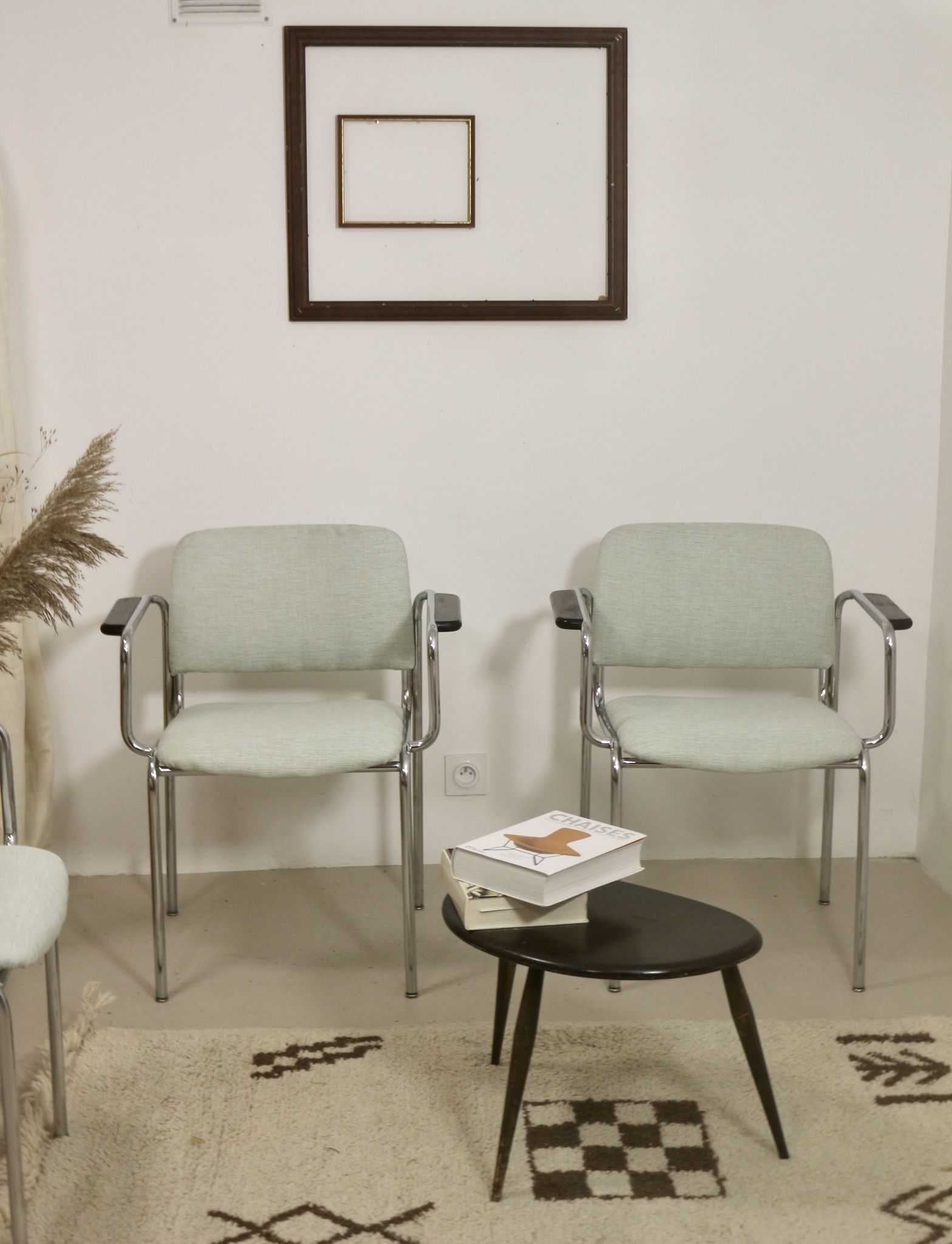 Set de 3 de chaises tubulaires en acier chromé, datant de 1970.Ref Amanda