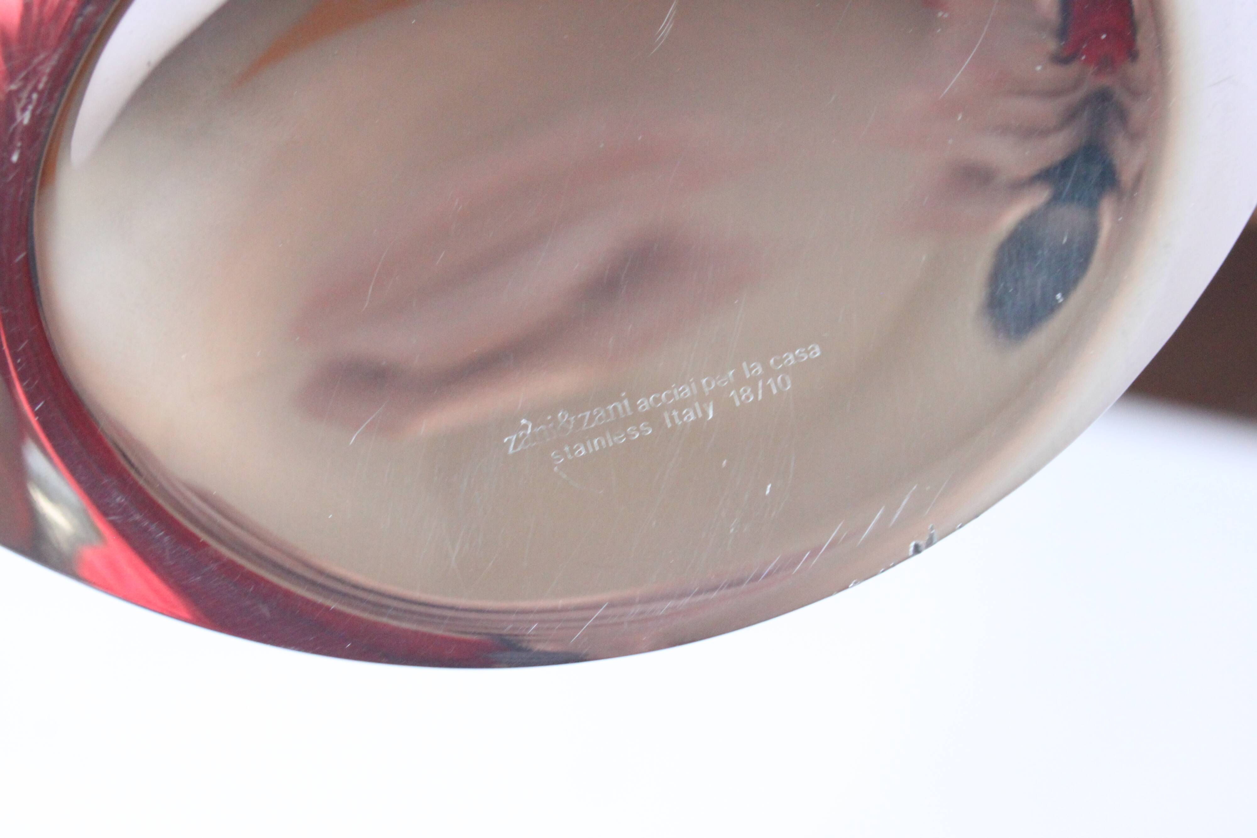 Modernist serving dish or tray by Lino Sabattini for Zani & Zani, Italy 1970s.