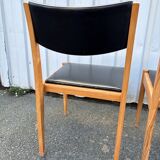Set of 4 Scandinavian chairs in light wood and black faux leather – vintage