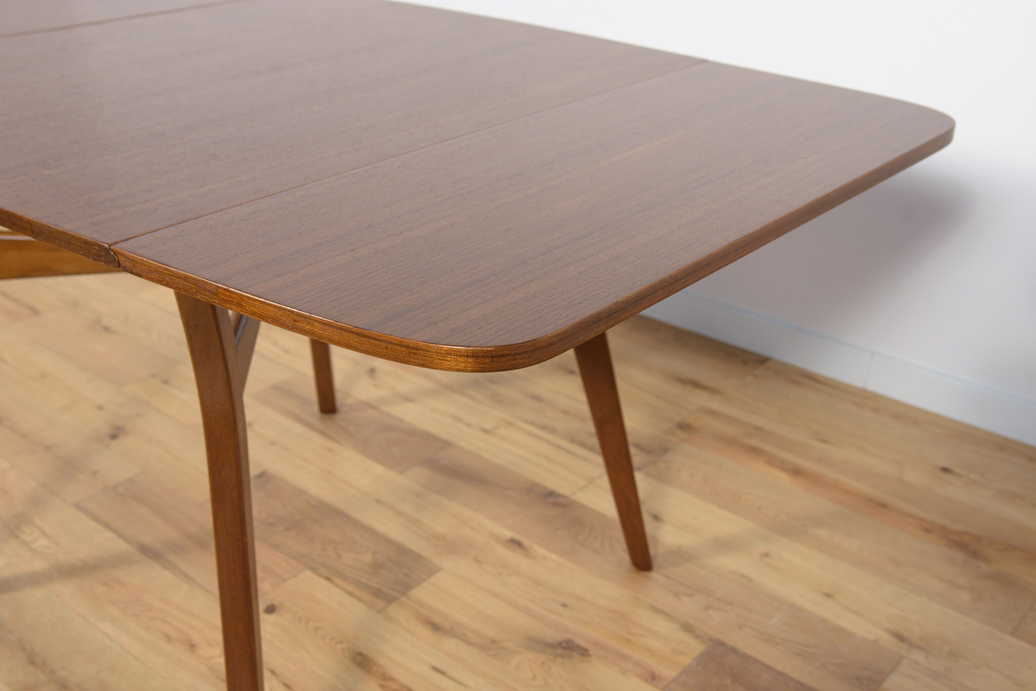 Butterfly Dining Table from G-Plan, 1960s