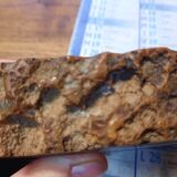 Empty stone pocket
