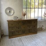 Green patina workshop furniture