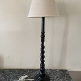 Twisted wood lamp