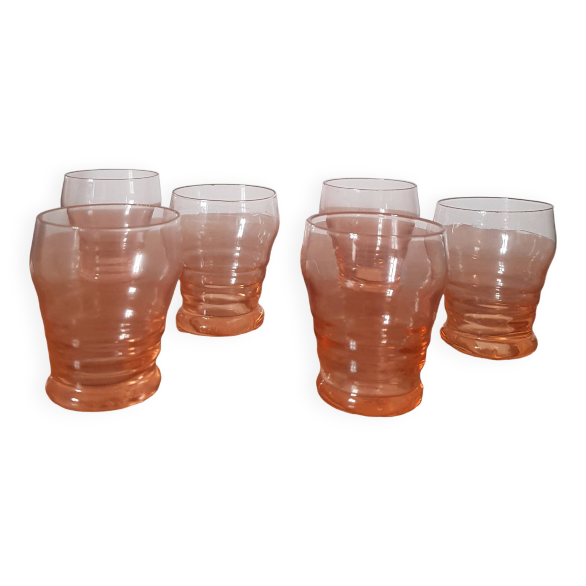 Set of small pink glasses