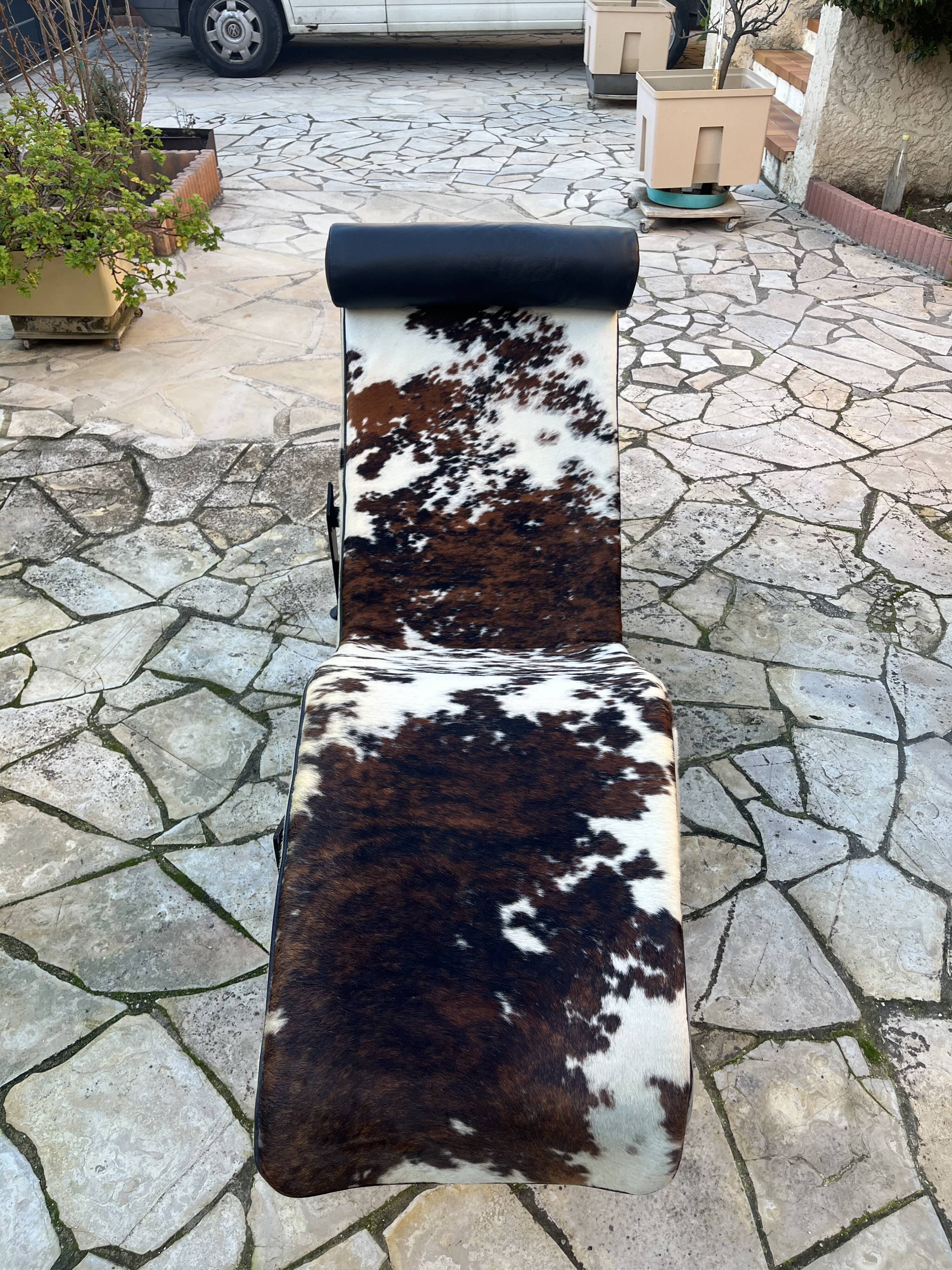 Le Corbusier chair from Cassina