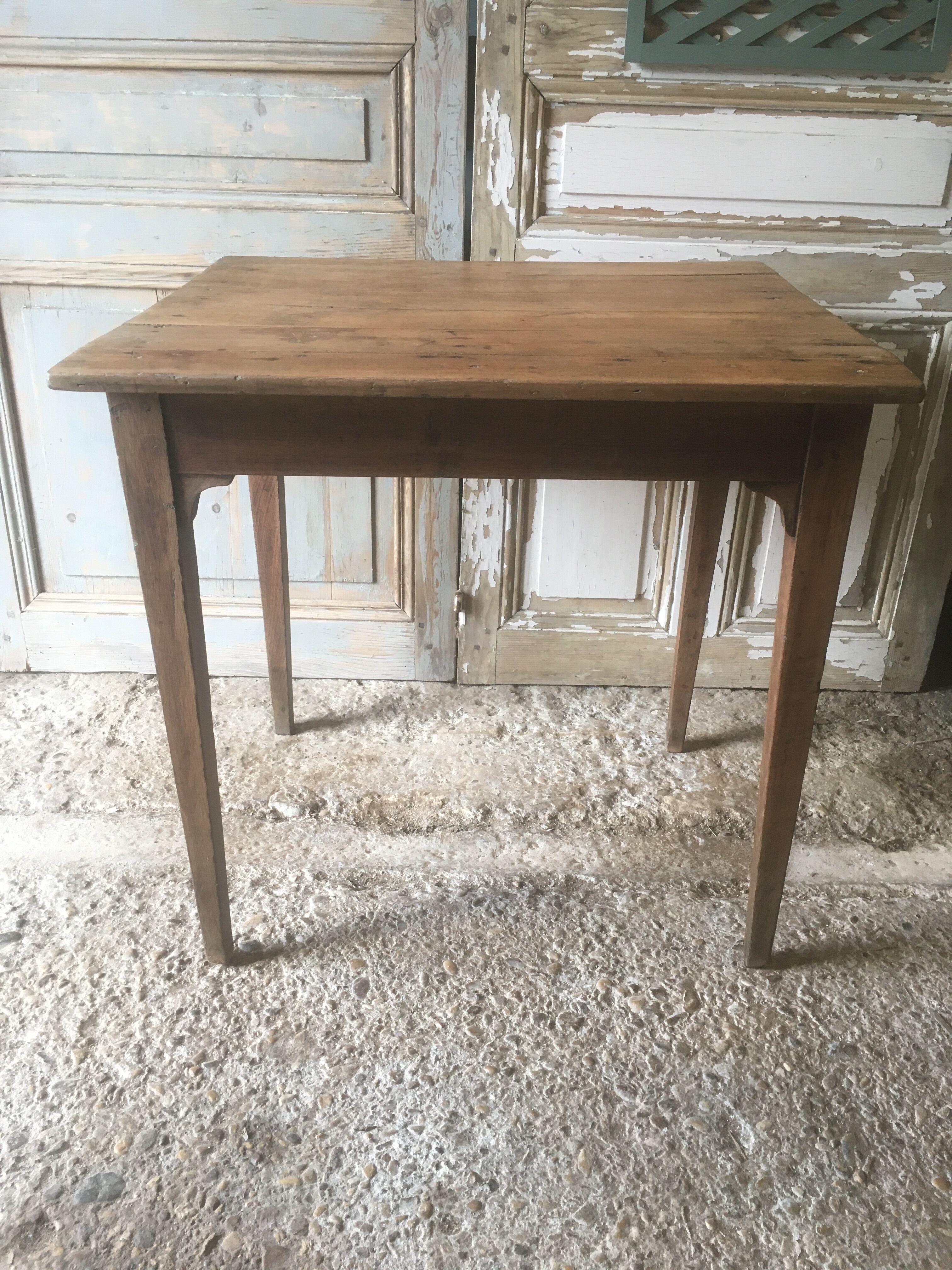Farmhouse table