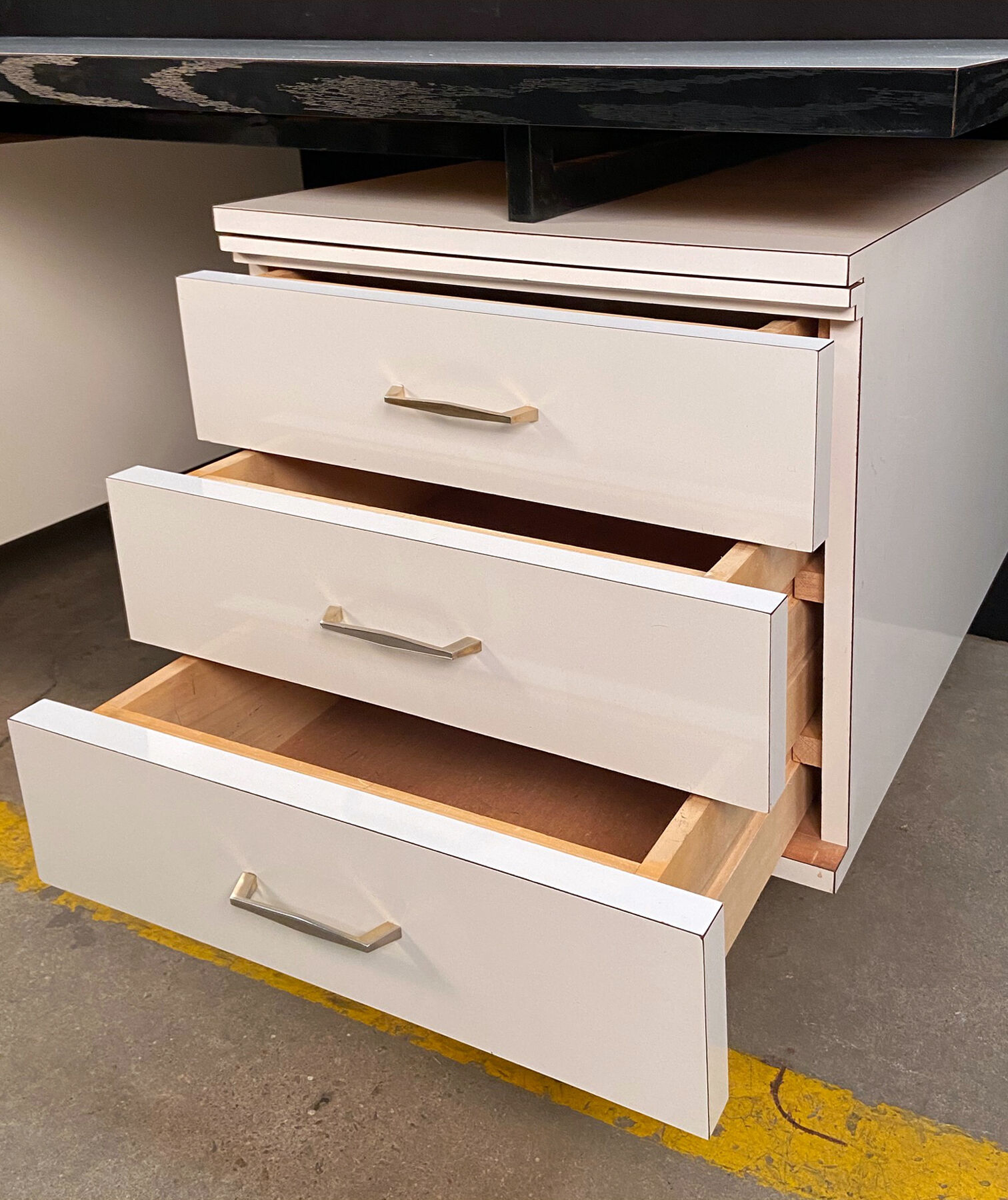 6-drawer desk white laminate