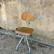 Chaise d’atelier vintage